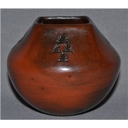 NAVAJO POTTERY JAR