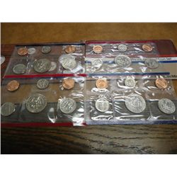 1984 & 1985 US MINT SETS P/D (WITH ENVELOPES)