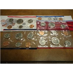 1987 & 1988 US MINT SETS P/D (WITH ENVELOPES)