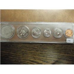 1968 CANADA (PF LIKE) SET IN PLASTIC CASE