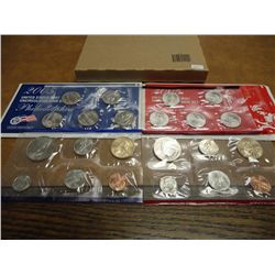 2005 US MINT SET (UNC) P/D (WITH ENVELOPES)