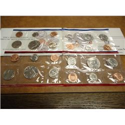 1988 & 1989 US MINT SETS P/D (WITH ENVELOPES)