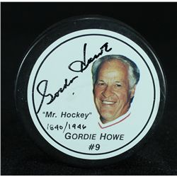 Gordie Howe Signed Photo Hockey Puck (JSA COA)