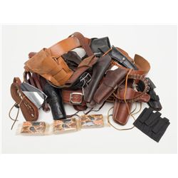 Bonanza lot of modern leather holsters and holster  rigs including 10 rigs, one an Abercrombie and