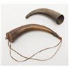 Image 1 : Early American signal horn nicely carved with dog,  and powder horn; both 19th century.   Est.:  $20