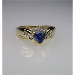 Vibrant Tanzanite and Diamond Ring with trilliant  cut Tanzanite weighing approx. 1.00 carats  accen