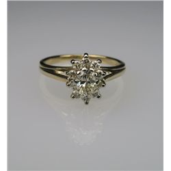 Lovely Radiant Diamond Ring with oval cut Diamond  weighing approx. 0.50 carats with H-I color and V