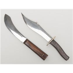 Only 2 knives known by J. Craver;  formerly in the  Hugh Hayes collection.  Est.: $350-$700.