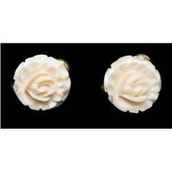 Lot consisting of a carved bone multi-strand  necklace, broach and pair of earrings showing age;  al