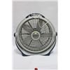 Image 1 : WIND MACHINE FLOOR FAN