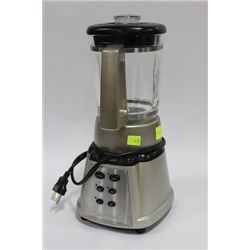 CUISINART BLENDER
