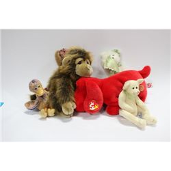 BOX OF VINTAGE BOYDS TEDDY BEARS