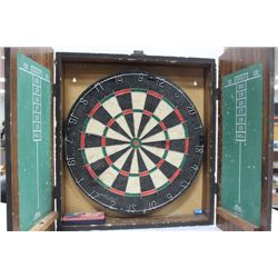 CHEERS WALL MOUNT DARTBOARD & CASE
