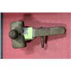 Image 1 : TRAILER HITCH 1 1/2" BALL