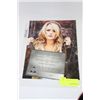 Image 1 : 8X10 MIRANDA LAMBERT AUTOGRAPHED PHOTO