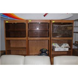 3 PIECE ENTERTAINMENT WALL UNIT SET