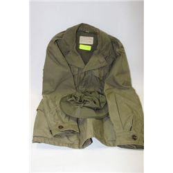 1943 WW-2 FIELD JACKET SIZE 34R (CANADIAN ARMY)