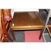 Image 1 : SOLID WOOD END TABLE, SQUARE