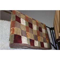 SHOWHOME 5X8 AREA CARPET