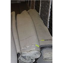 LARGE CARPET ROLL END ON CHOICE
