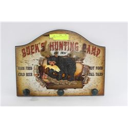 BUCK'S HUNTING CAMP COAT HOOK / SIGN