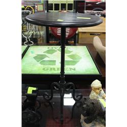 METAL/WOOD ROUND END TABLE