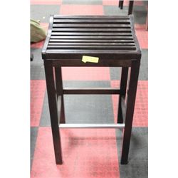 PAIR OF WOOD SHOWHOME BAR STOOLS