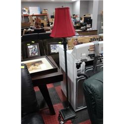 FLOOR LAMP METAL TRI-LITE LAMP
