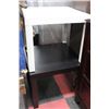 Image 1 : BLACK AND WHITE END TABLES