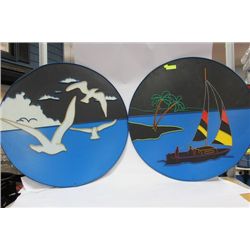 ROUND PLASTIC WALL HANGINGS, HOTEL STYLE (PAIR)