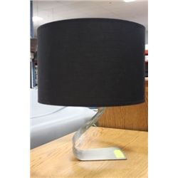 SHOW HOME LAMP