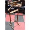 Image 1 : MEN'S WOODEN VALET