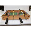 Image 1 : MINI FOOSEBALL TABLE