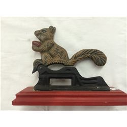 Cast Iron Squirrel Nutcracker (7.5  long, 5.5  high)