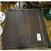 Image 1 : Paper Cutter