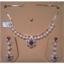 Necklace And Earring Set Diamond: 2.74 Ctw, Ruby 19.95 Ctw, Pearl 84.40 Ctw And 18kt Gold 28.700 Gra