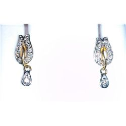 2.77g Earring Made of 18Kt Gold ,0.28 Ct Diamond