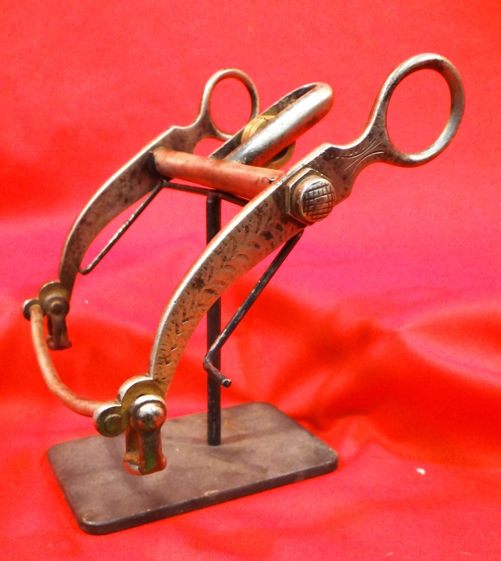 2 bits Walla Walla prison bit, cut out diamond cheeks, repaired mouth