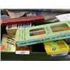 Image 1 : TRAY OF VINTAGE ITEMS - TRAY NOT INCLUDED