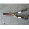 Image 1 : HEDGE CLIPPERS