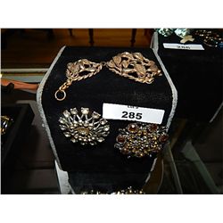 VITNAGE BROTCHES AND ETC