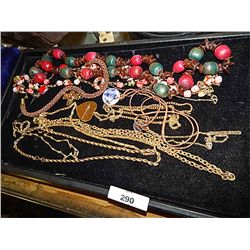 TRAY OF ASSORTED NECKLACES - NO TRAY
