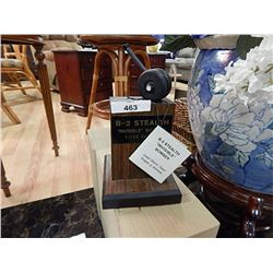 STEALTH POWER BOMBER MODEL - INTRIQUITLEY DESIGNED REPLICA TO SCALE  - 4 PER LOT - NEW IN BOX