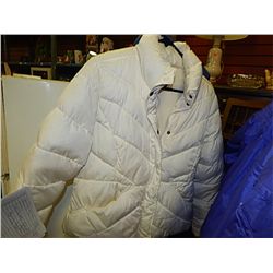 WINTER COAT - WHITE - LARGE