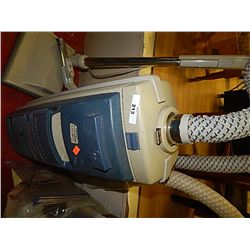 ELECTROLUX VACUMN