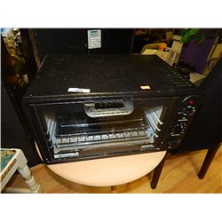 TOASTER OVEN