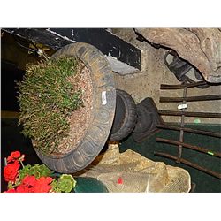 CAST IRON PLANT POT URN - WITH PLANT