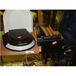 SCALE AND ELECTRIC KNIFE SET