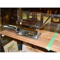 SHULE PASTA MAKER WITH HAND CRANK - RETAIL APPROX $100.00