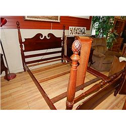 MAHOGANY DOUBLE BED FRAME